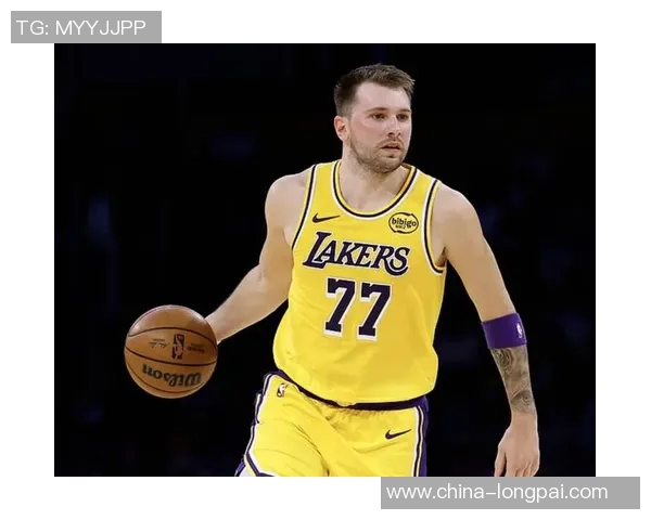 约基奇创历史三双记录助掘金锁定西部第一位置展现强大实力